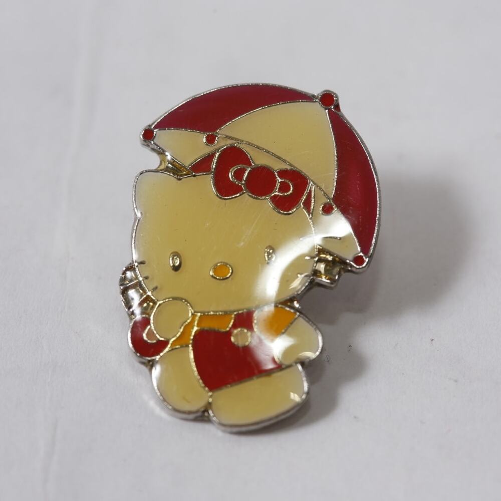 Japan Exclusive 1990s Sanrio Hello Kitty w an Umbrella Pin Badge ~ 260917-WH 29